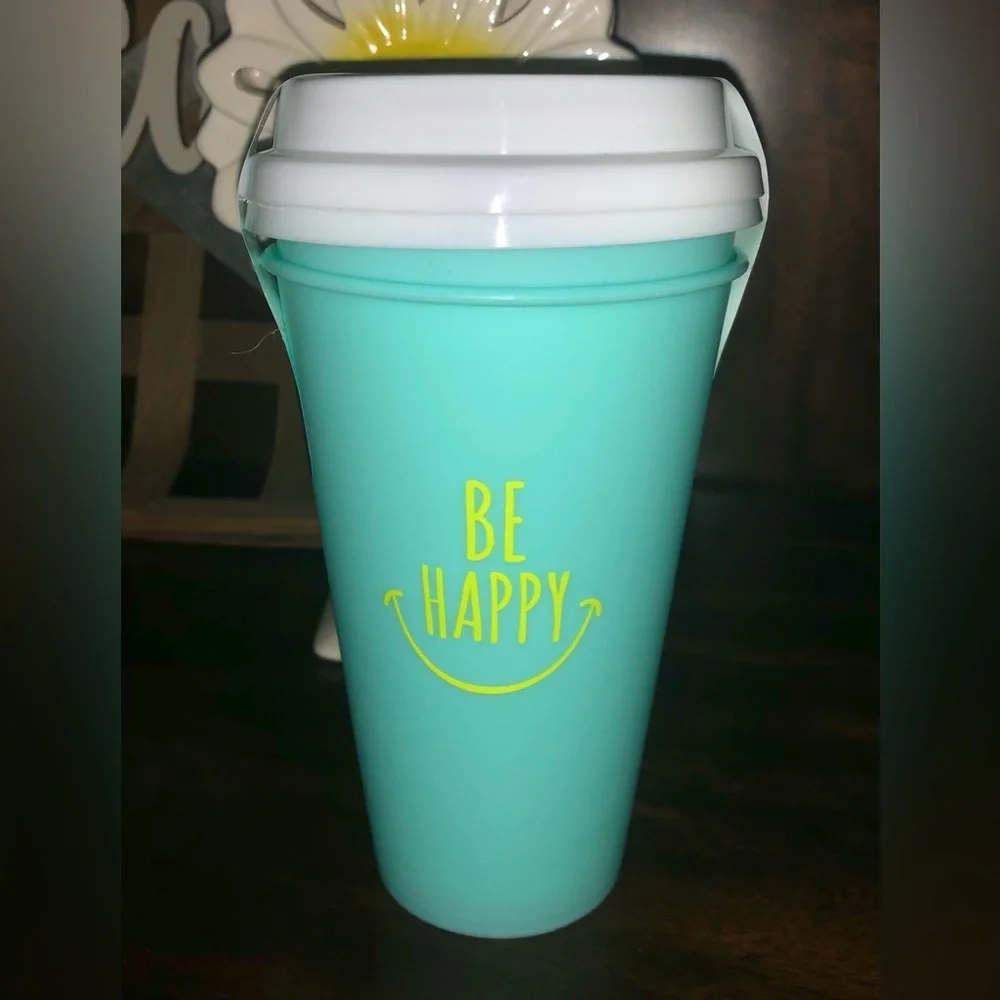 😊 2 TRAVEL COFFEE TUMBLER CUPS 😊
